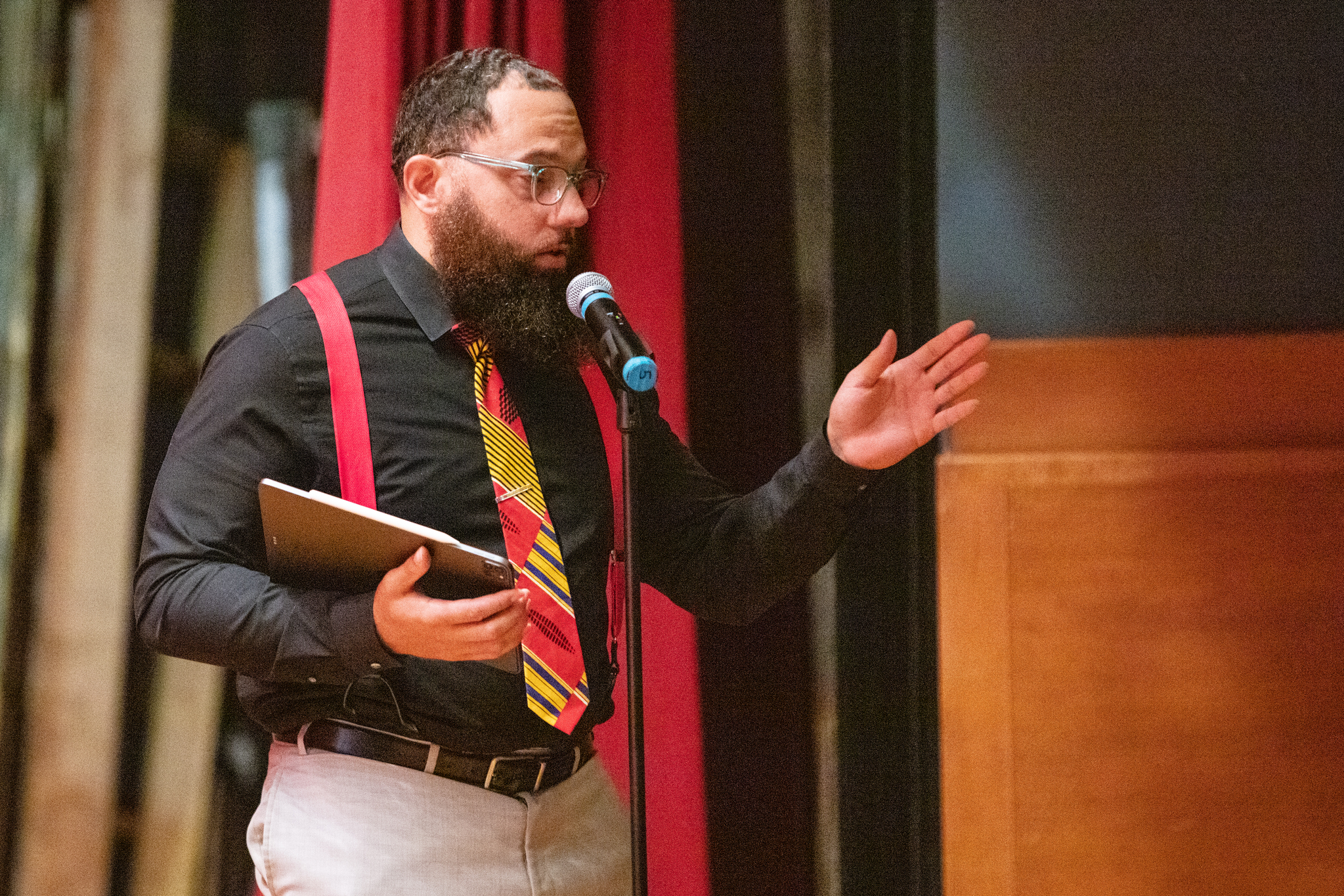 Anthony Stone speaking to students at J.W. Sexton High School.